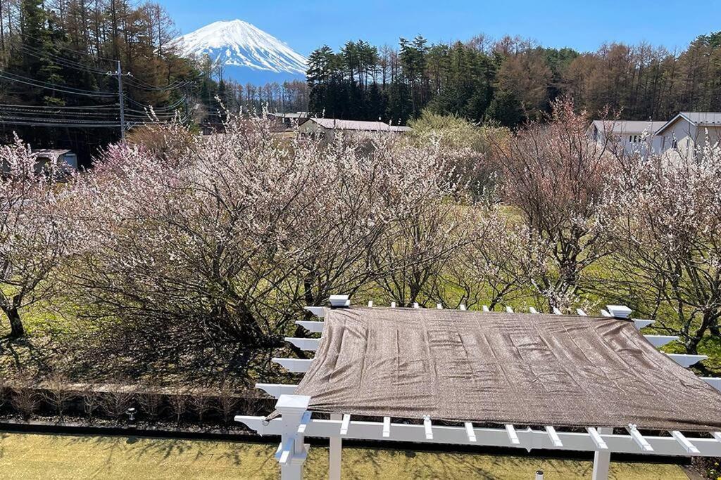 Mt. Fuji Kokoワンちゃんokの新築貸別荘 Fujikawaguchiko Luaran gambar
